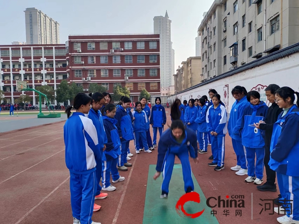 体质健康测试关注学生成长——驻马店市第一高级中学分校开展冬季体质健康测试活动(图2)