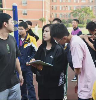 体！测！啦！成外高新开展全校学生体质健康测试(图1)
