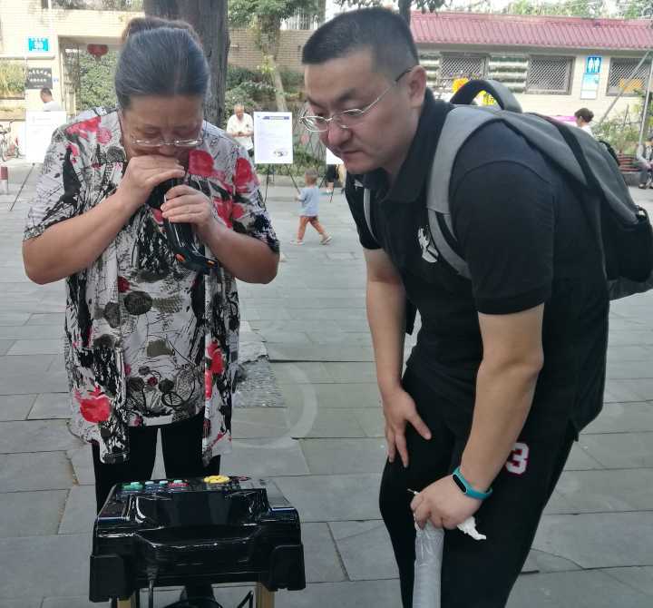 体质好不好？快来测一测！国民体质监测走进社区(图3)