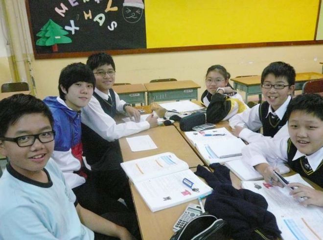 小学体测引体向上体育老师傻眼：“李小龙白踢某牌匾”引热议！(图9)