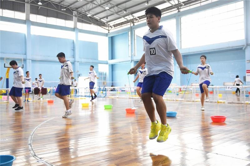 定了！2020年秋季入学的广州市高中生学业水平考试要考体育等科目(图1)