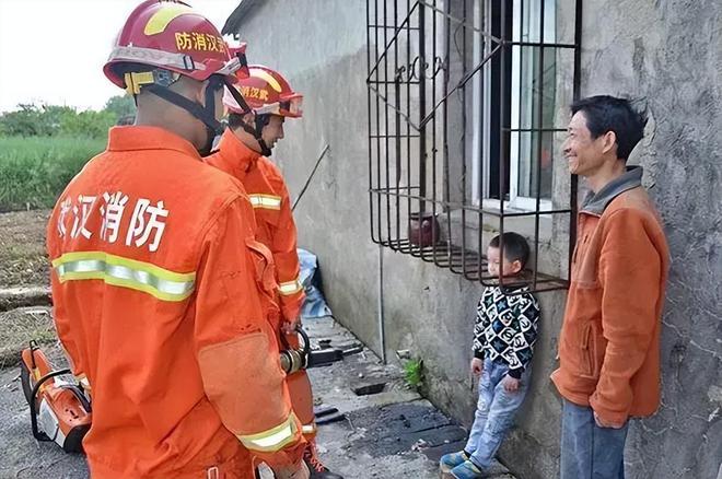 生活中的“惊喜”瞬间——那些让你哭笑不得的糟糕经历！(图10)