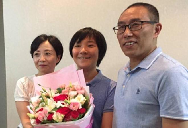 满分状元黎雨佳：高考总分750分从平行班到上清华只用2招(图11)