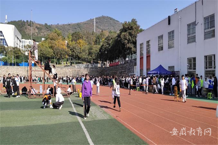巢湖学院完成2021年学生体质健康测试工作(图1)