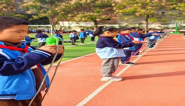西安市浐灞二十一小开展2024年学生体质健康达标测试(图3)
