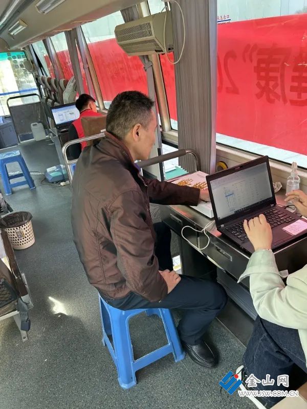 “全民动起来镇江跑起来”国民体质测试进机关活动举行(图2)