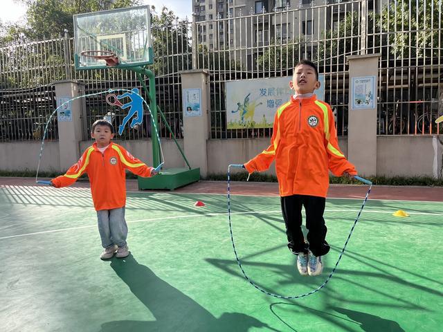 郑州高新区莲花街小学测试学生体质健康情况(图4)