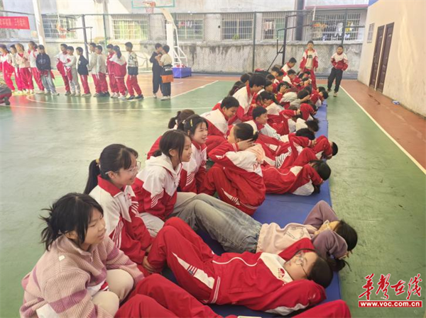 隆回县东方红小学开展体质健康达标测试(图1)