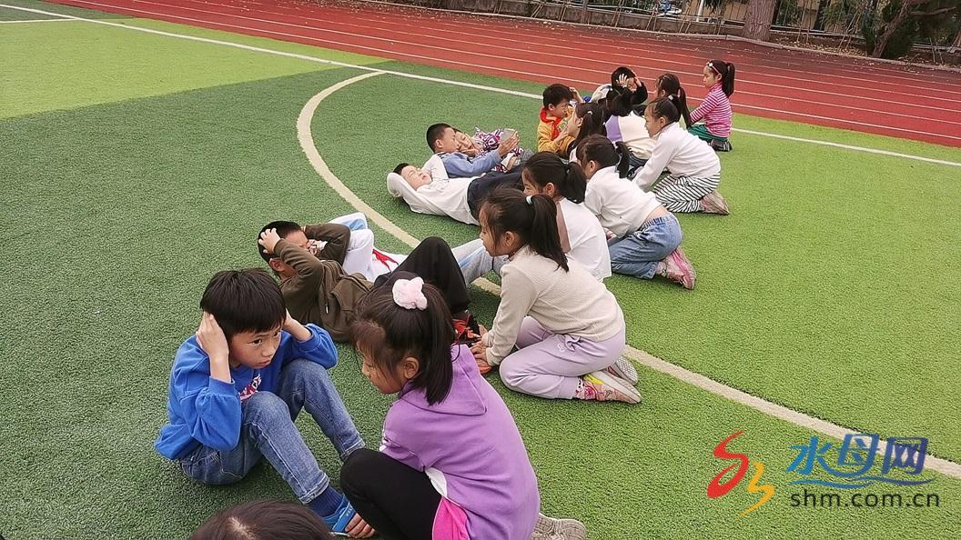 增强体质锻炼倡导健康生活——奇山小学举办国家体质测试达标运动会(图2)