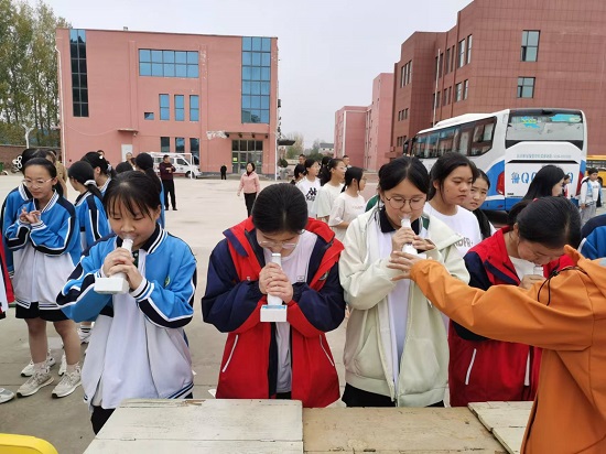 临沂市教育局对莒南县岭泉中学开展学生体质健康检测工作(图2)