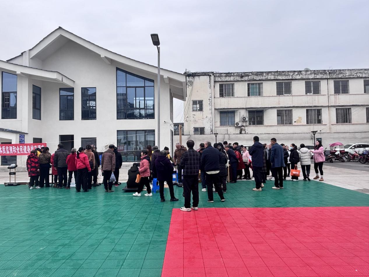 乐山市井研县总工会：体质监测进马踏工会引领“健康风”(图2)