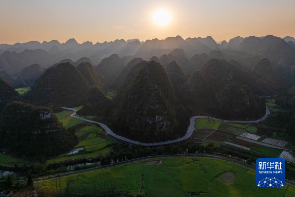 在世界地质公园中奔跑(图2)