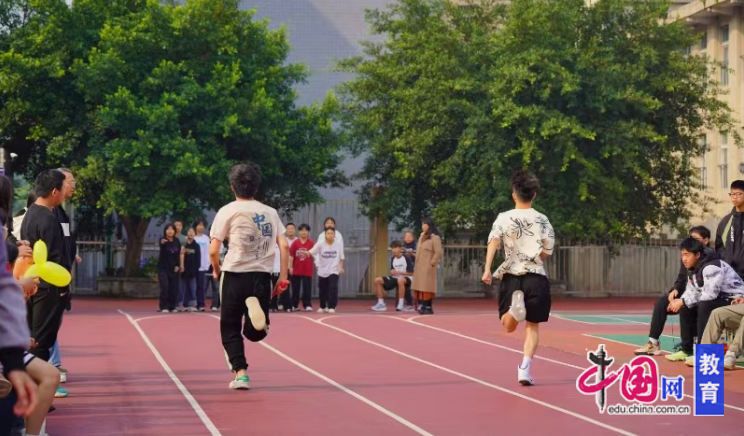 展风采向未来乐山井研三江初中圆满完成学生体质健康测试工作(图1)