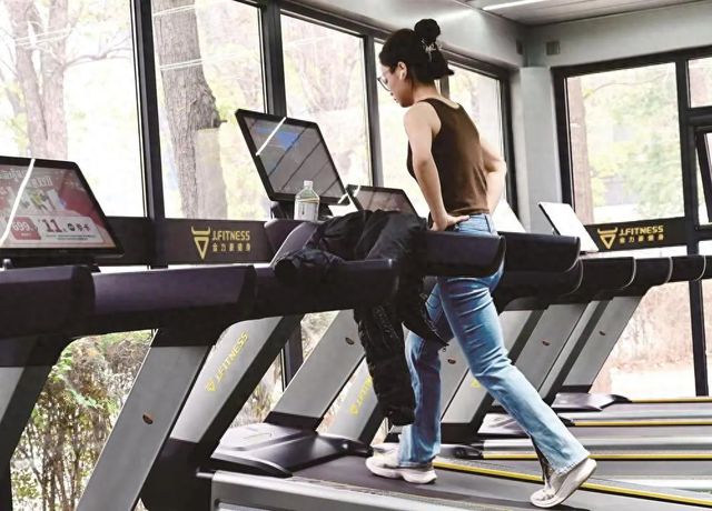 无需办卡限时刷脸邯郸31家健身房推出“0元”健身服务(图1)