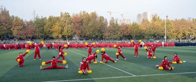 达标争优展风采强健体魄向未来——西安市雁塔区航天小学举办2024年体质健康测试达标运动会(图3)