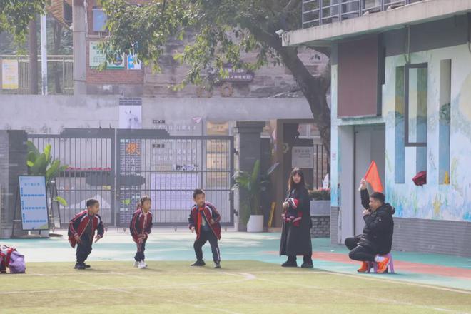 重庆市九龙坡区铁马小学2024年秋季体质健康达标运动会(图9)