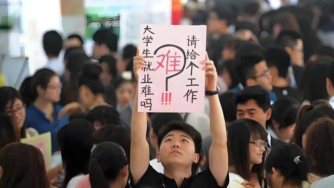 50万职业试药人的艰难挣扎：80%为大学生不想上班但很需要钱(图5)