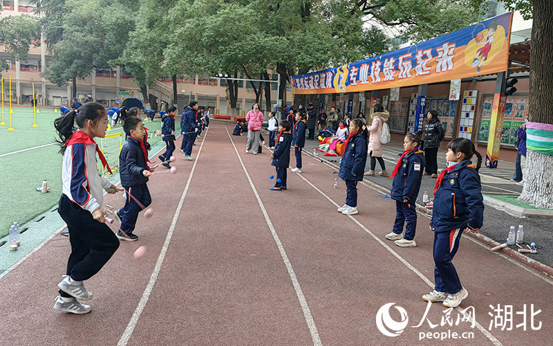 武汉：中小学从“成绩优先”向“健康优先”回归(图1)