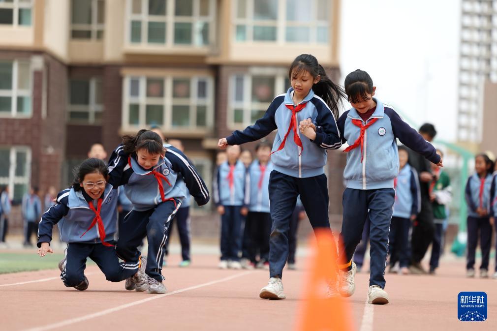 新华全媒+丨AI场景为“课间一刻钟”增添活力(图5)