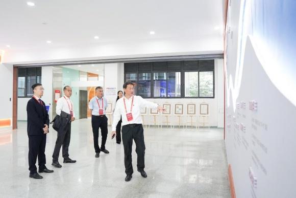 国内首个中西医协同AI平台“寰枢”在蓉发布三维智能体系助力健康中国建设(图4)